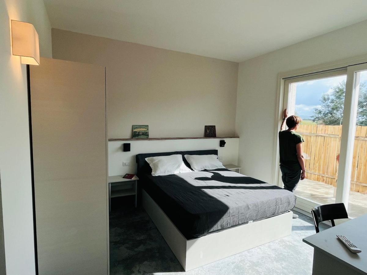 Agriturismo Casette Del Forno มอนตัลโต ดิ กัสโตร ภายนอก รูปภาพ